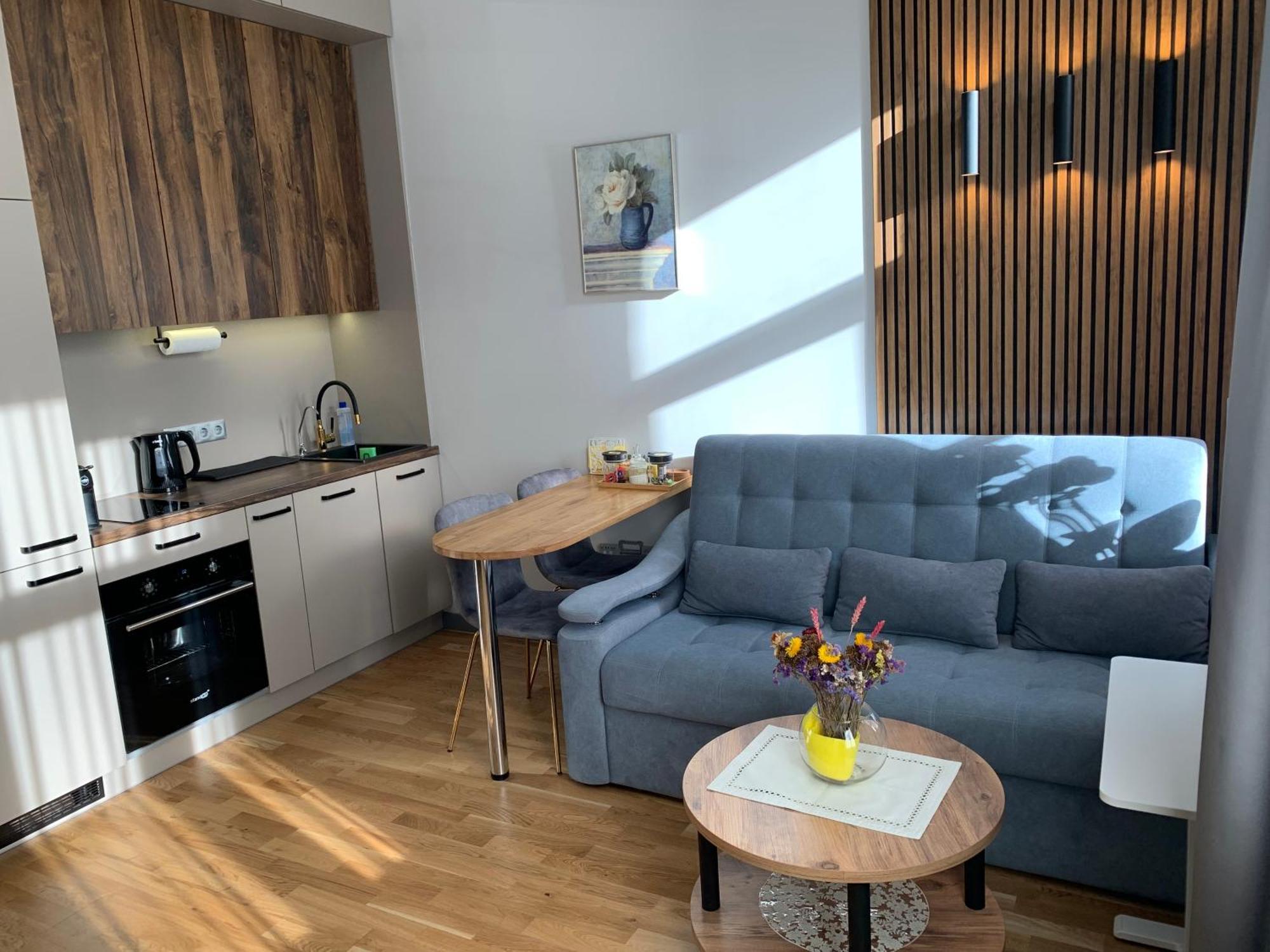 Premium Design, Renovated 2024 Free Parking Dzīvoklis